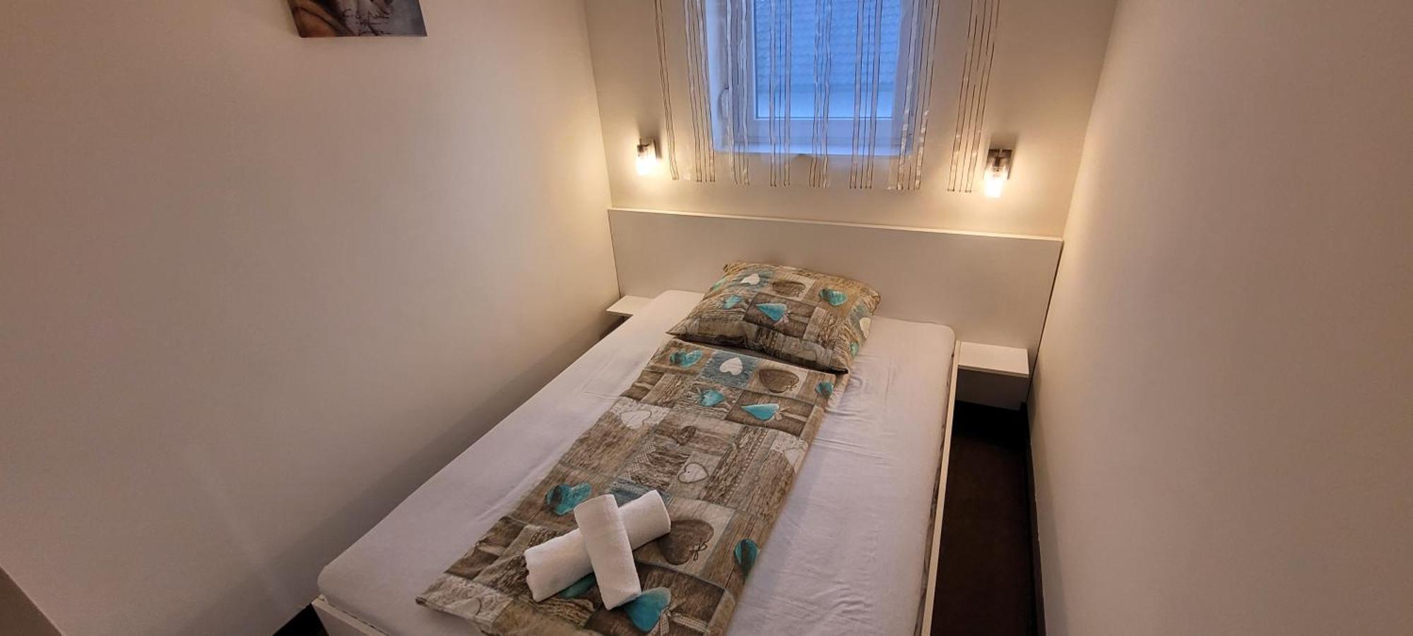 Doris Apartments Сиофок Екстериор снимка