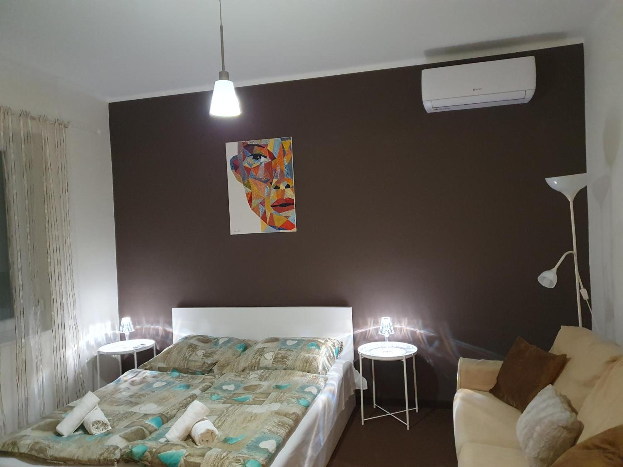 Doris Apartments Сиофок Екстериор снимка