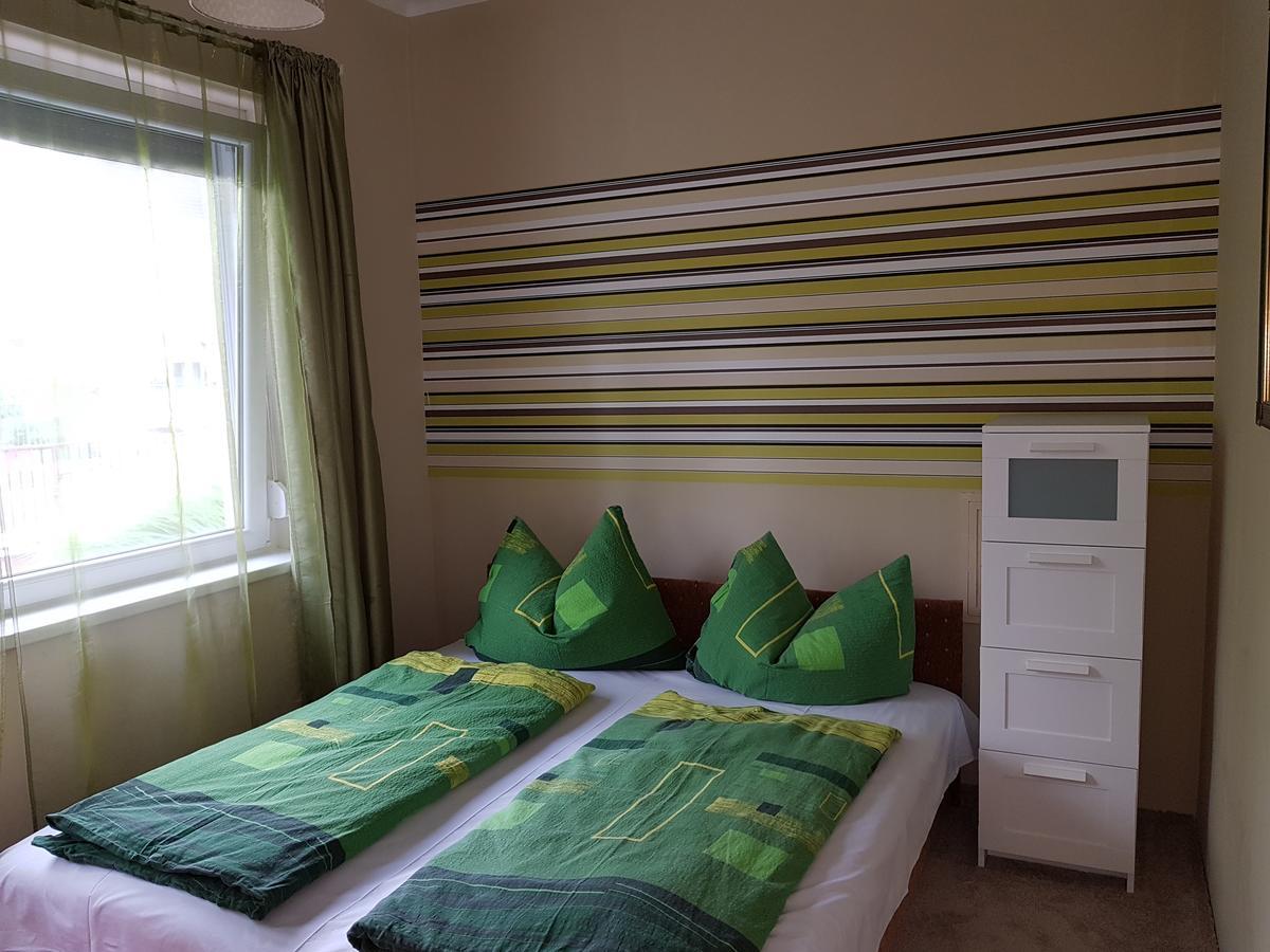 Doris Apartments Сиофок Екстериор снимка